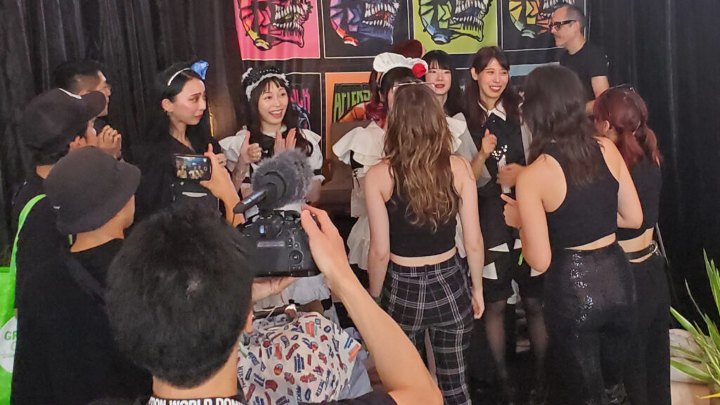 show them my view aftershock bandmaid thewarning