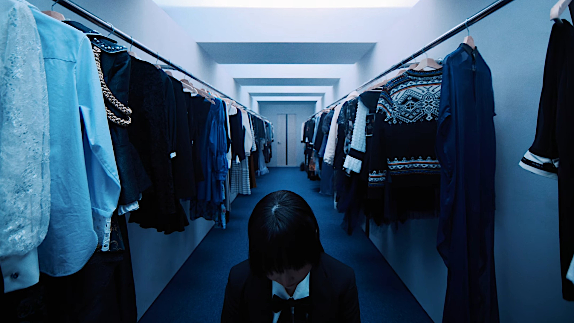 “Vivarium” Video Reveals Mystery Of J-Pop Sensation Ado